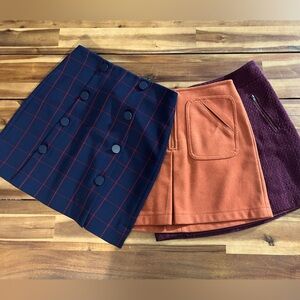 Lot of 3 skirts! 
1-loft 6
1-loft 2 fits like a 6
1 gap 6